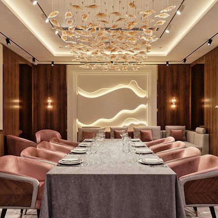 Crowne Plaza Tashkent By Ihg Hotel Exterior photo